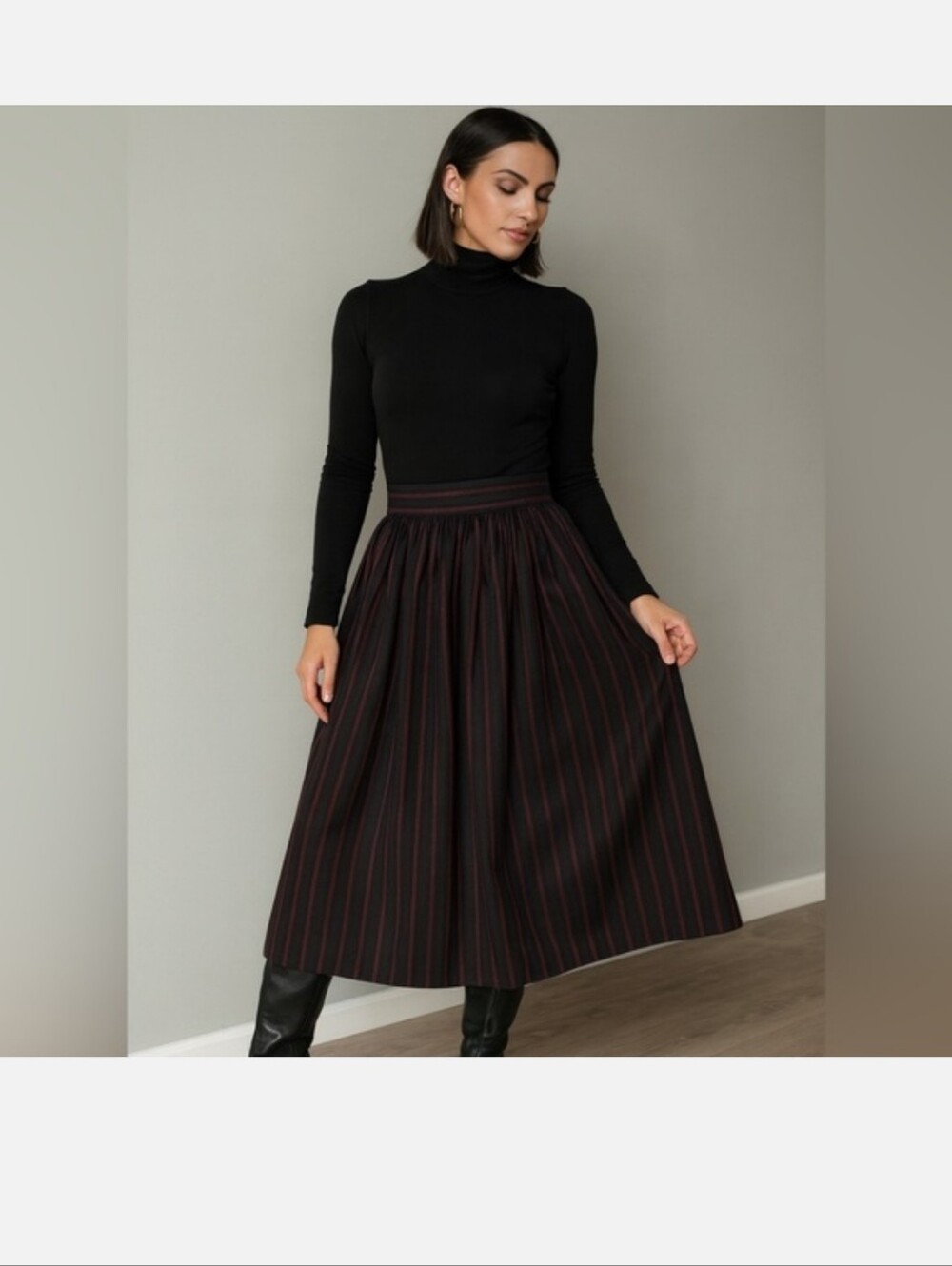 Vintage Port International Midi Skirt